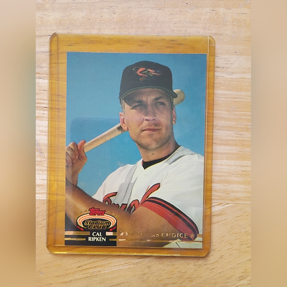Stadium Club Members Choice 1992 Cal Ripken Jr. Baseball Card #595 Baltimore